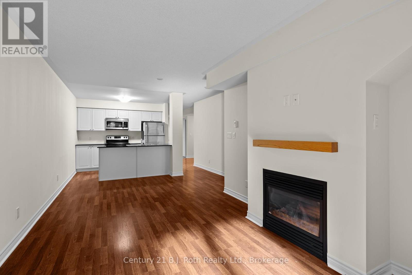 104 - 4 Brandy Lane Drive, Collingwood, Ontario  L9Y 0X4 - Photo 15 - S12455870