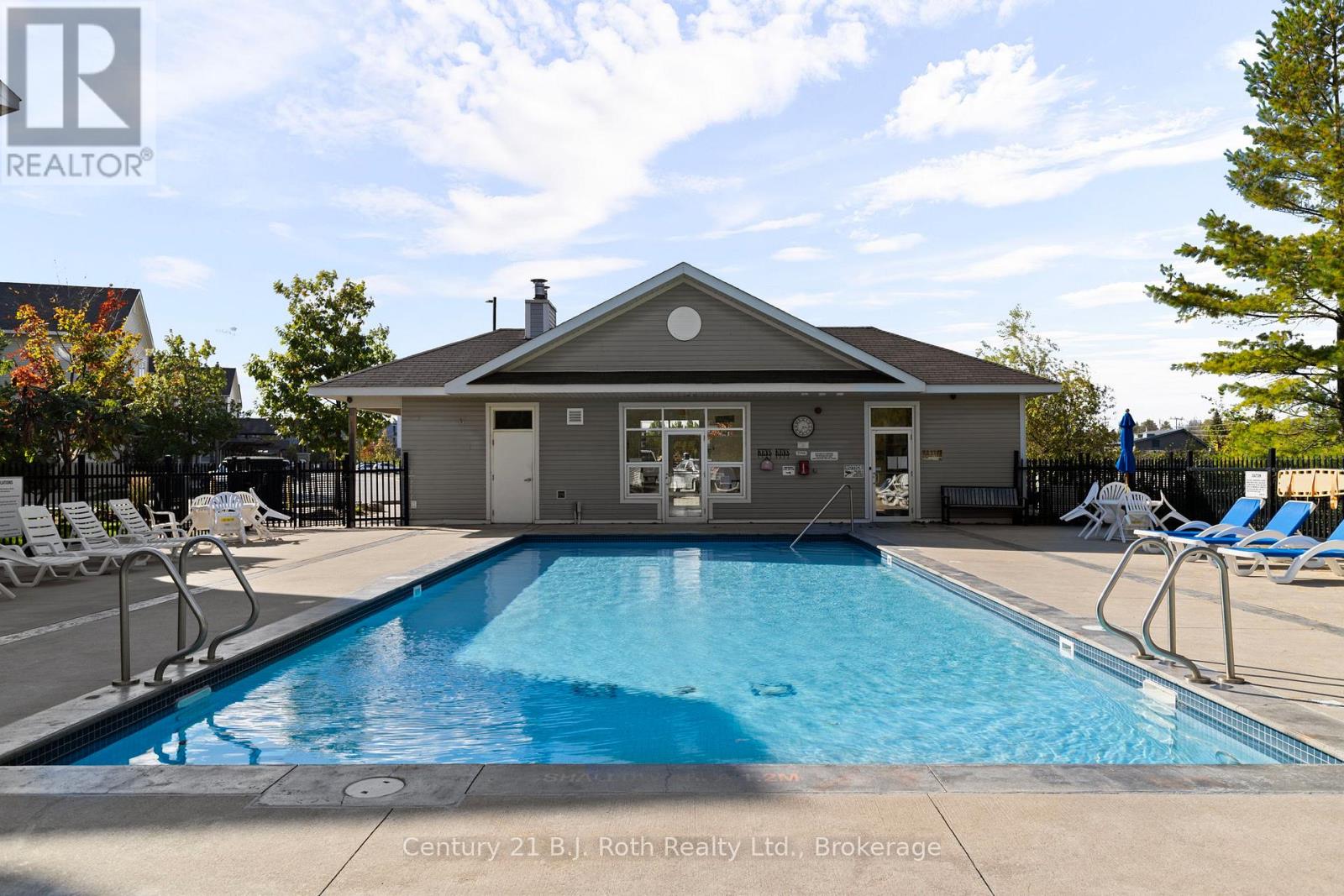 104 - 4 Brandy Lane Drive, Collingwood, Ontario  L9Y 0X4 - Photo 31 - S12455870