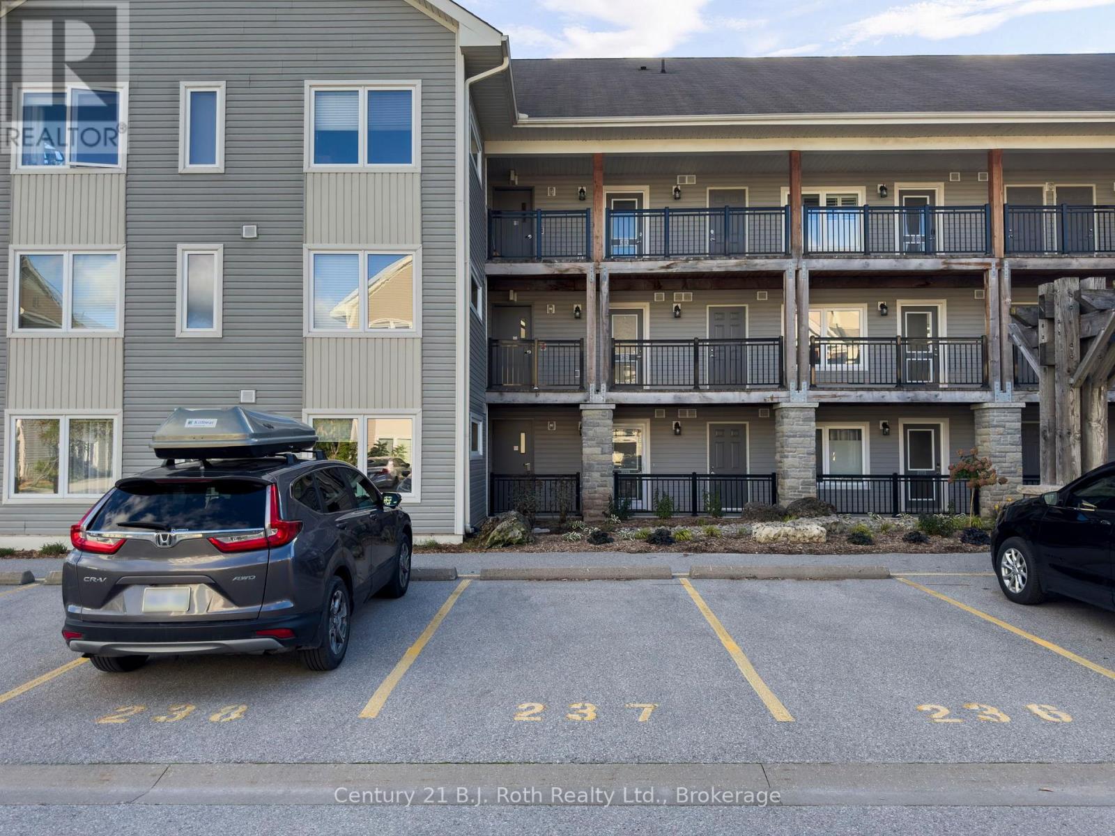 104 - 4 Brandy Lane Drive, Collingwood, Ontario  L9Y 0X4 - Photo 35 - S12455870