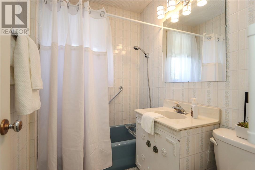 1196 Woodbine Avenue, Sudbury, Ontario  P3A 2M1 - Photo 29 - 2125152