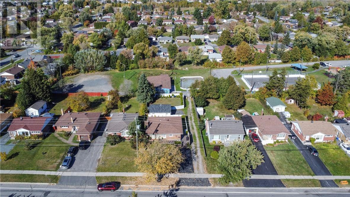 1196 Woodbine Avenue, Sudbury, Ontario  P3A 2M1 - Photo 58 - 2125152