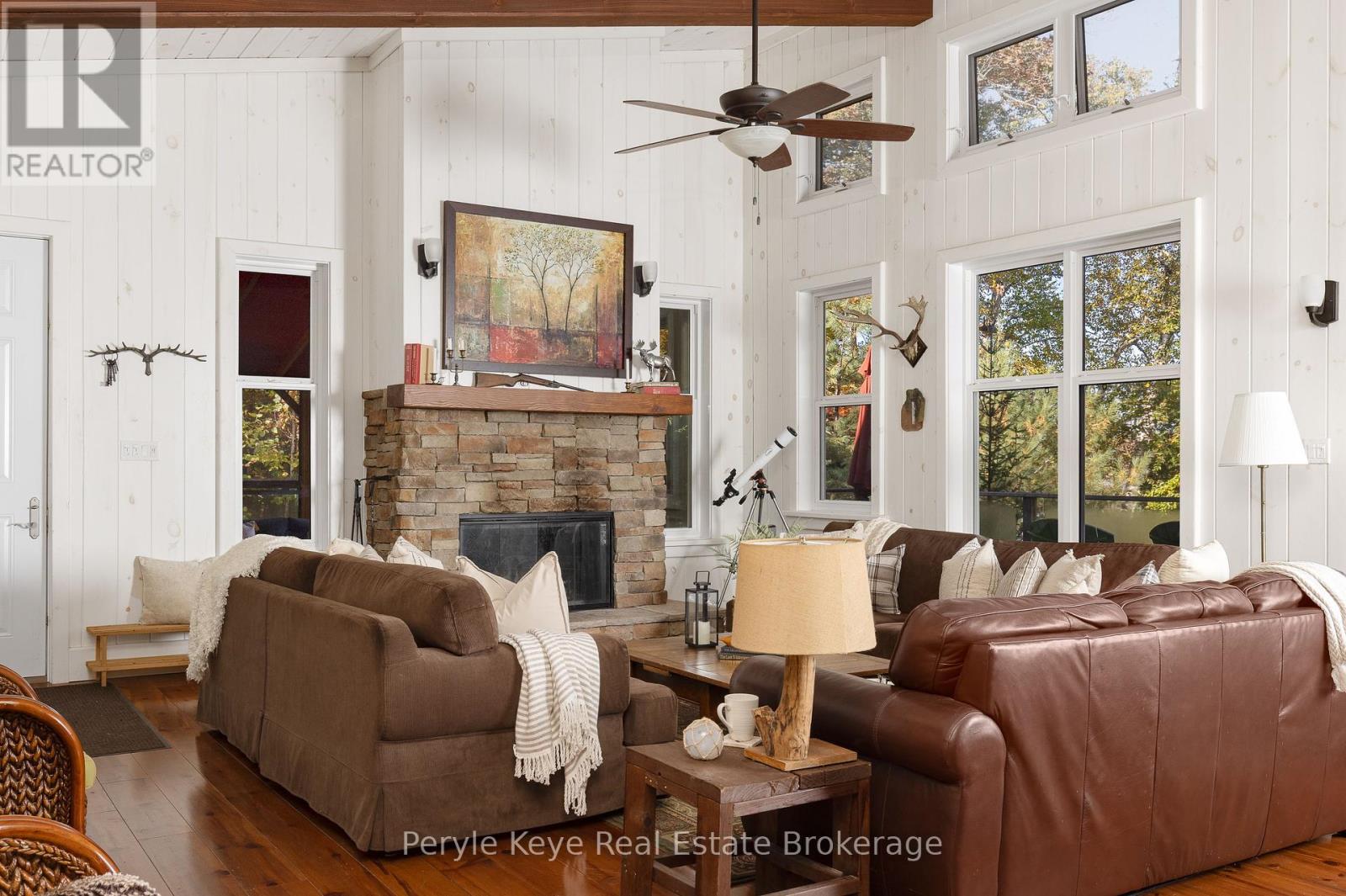 1127 Whispering Pines Trail, Bracebridge, Ontario  P0H 0A9 - Photo 2 - X12455871