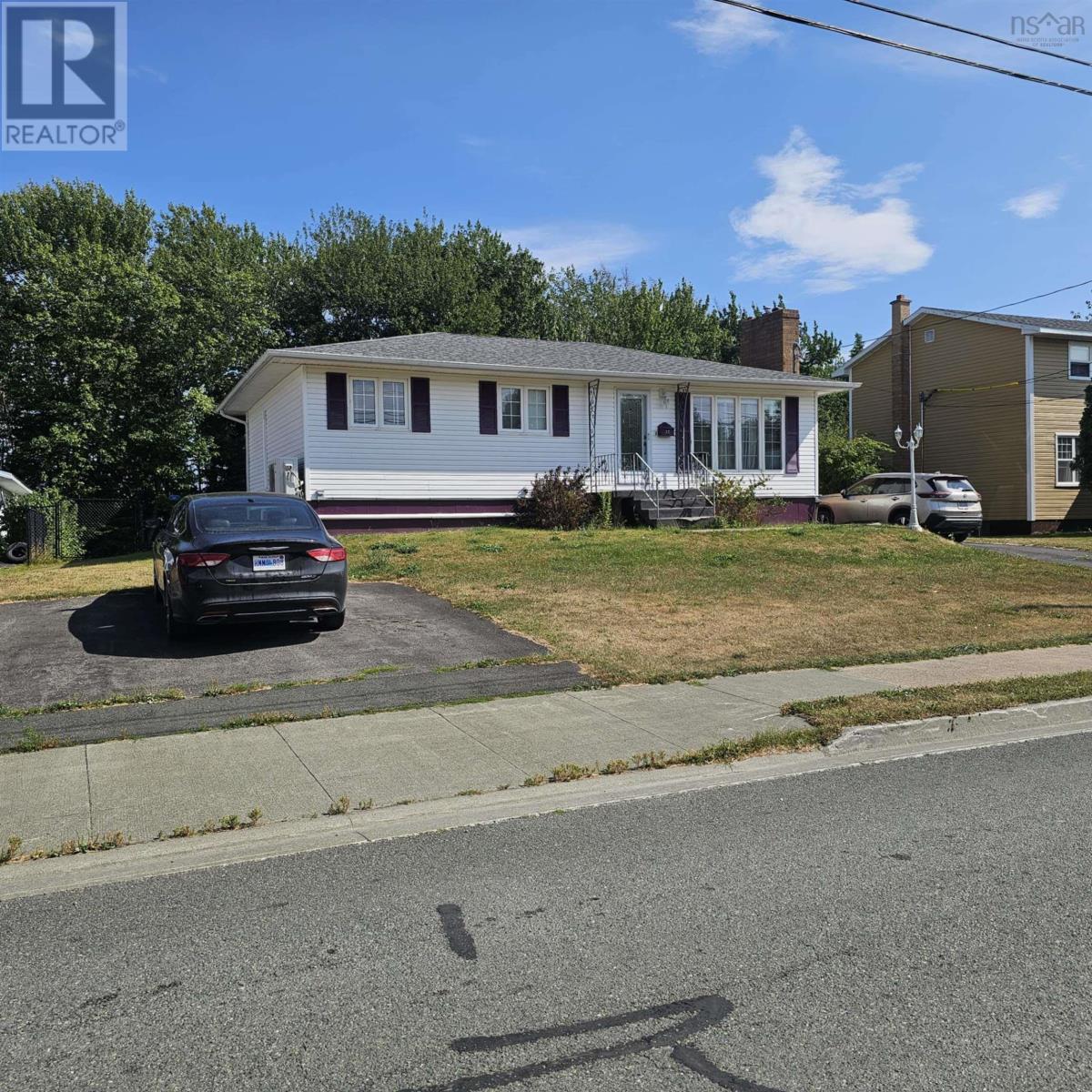 37 Stacey Avenue, North Sydney, Nova Scotia  B2A 3P3 - Photo 1 - 202520766