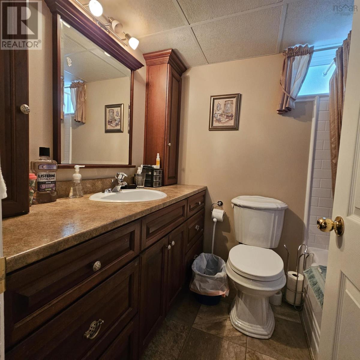 37 Stacey Avenue, North Sydney, Nova Scotia  B2A 3P3 - Photo 28 - 202520766