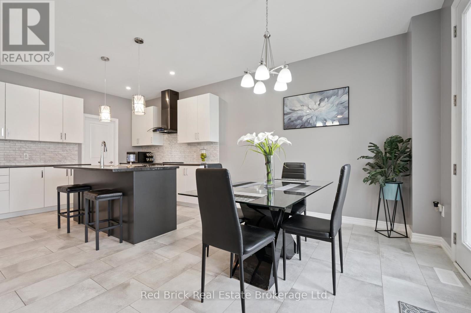 71 Harpin Way W, Centre Wellington, Ontario  N1M 0H8 - Photo 10 - X12318828