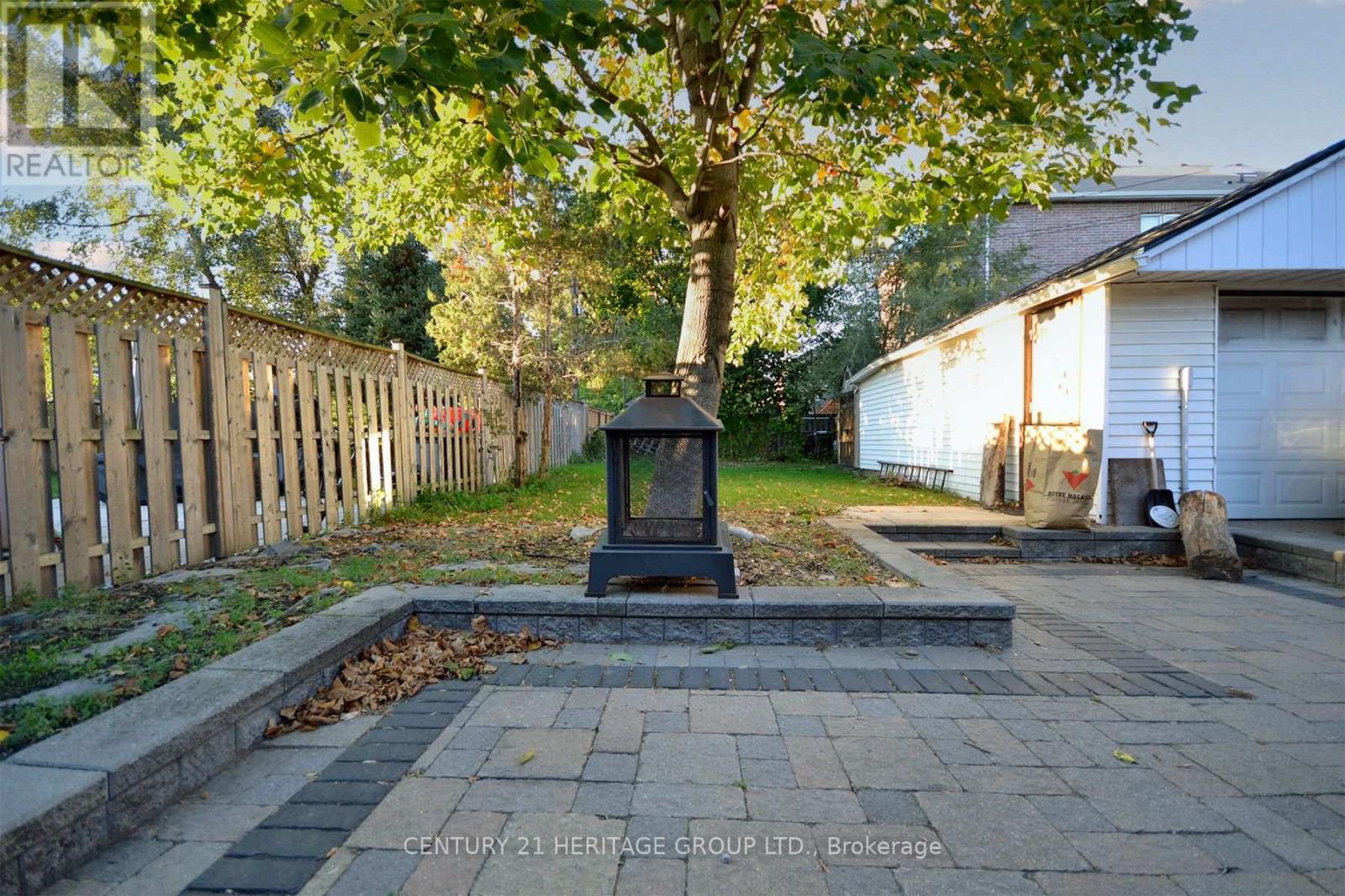 Lower - 38 Ellins Avenue, Toronto, Ontario  M6N 2A5 - Photo 14 - W12452506