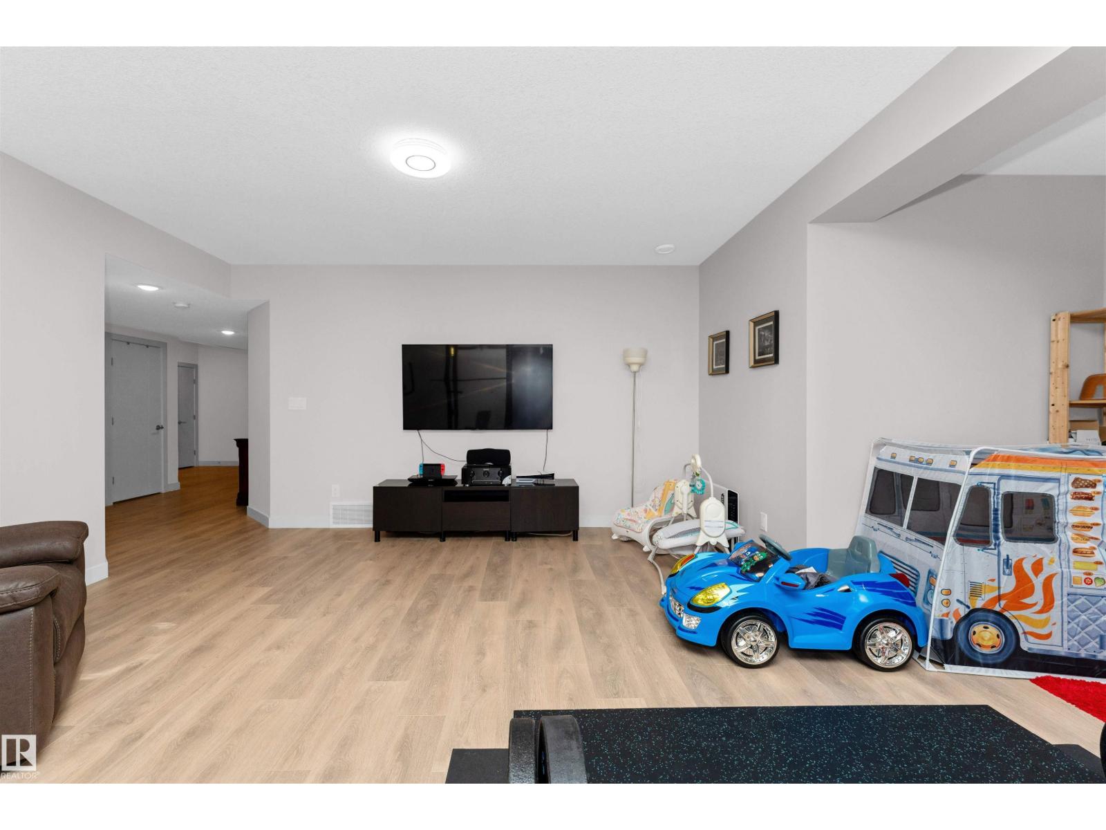 7404 May Cm Nw, Edmonton, Alberta  T6R 0V3 - Photo 49 - E4461622