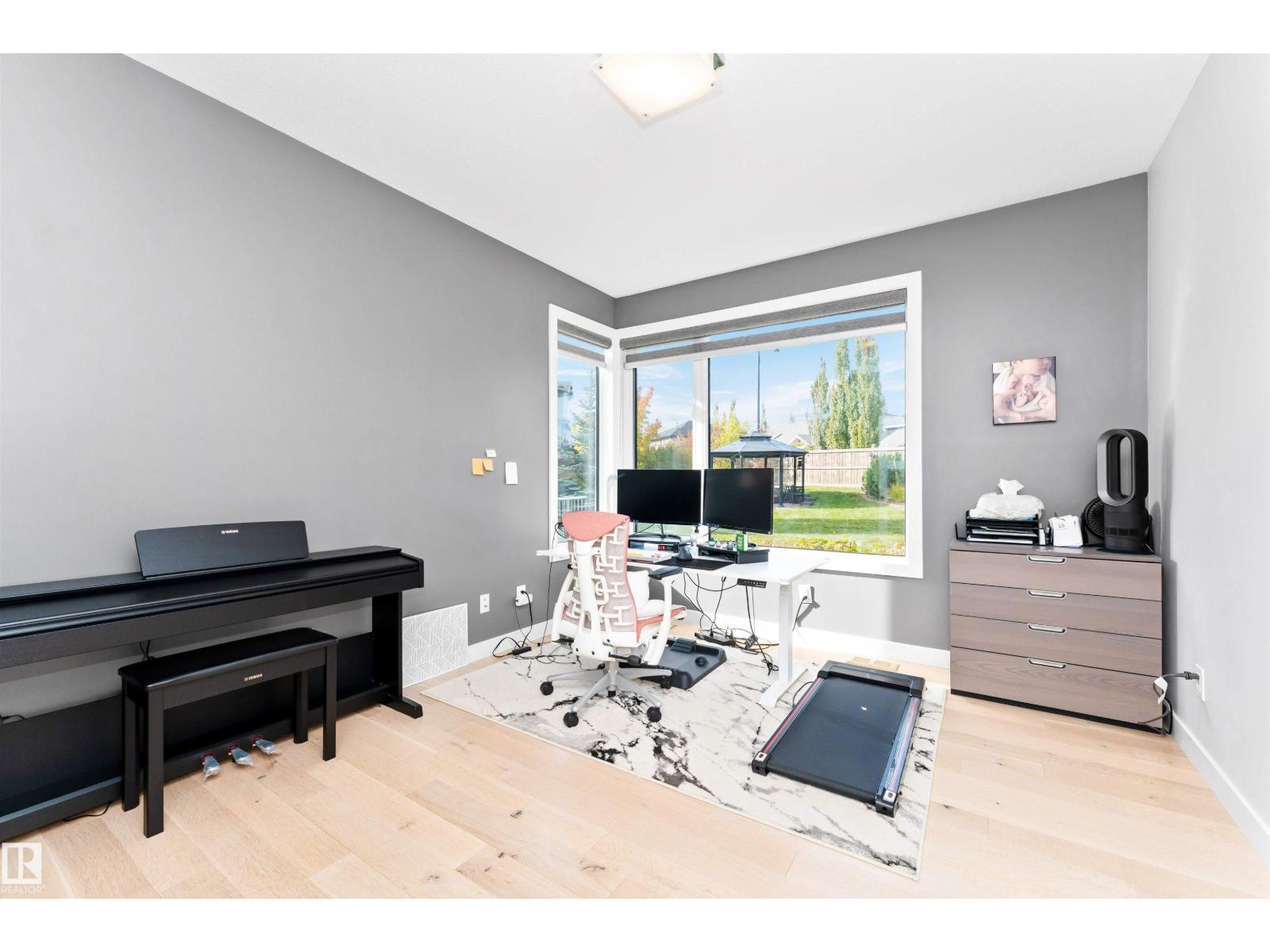 7404 May Cm Nw, Edmonton, Alberta  T6R 0V3 - Photo 9 - E4461622