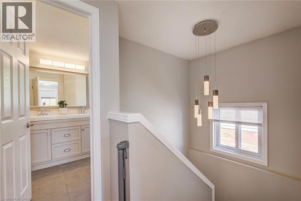 413 Hidden Creek Drive, Kitchener, Ontario  N2N 3N2 - Photo 21 - 40777587