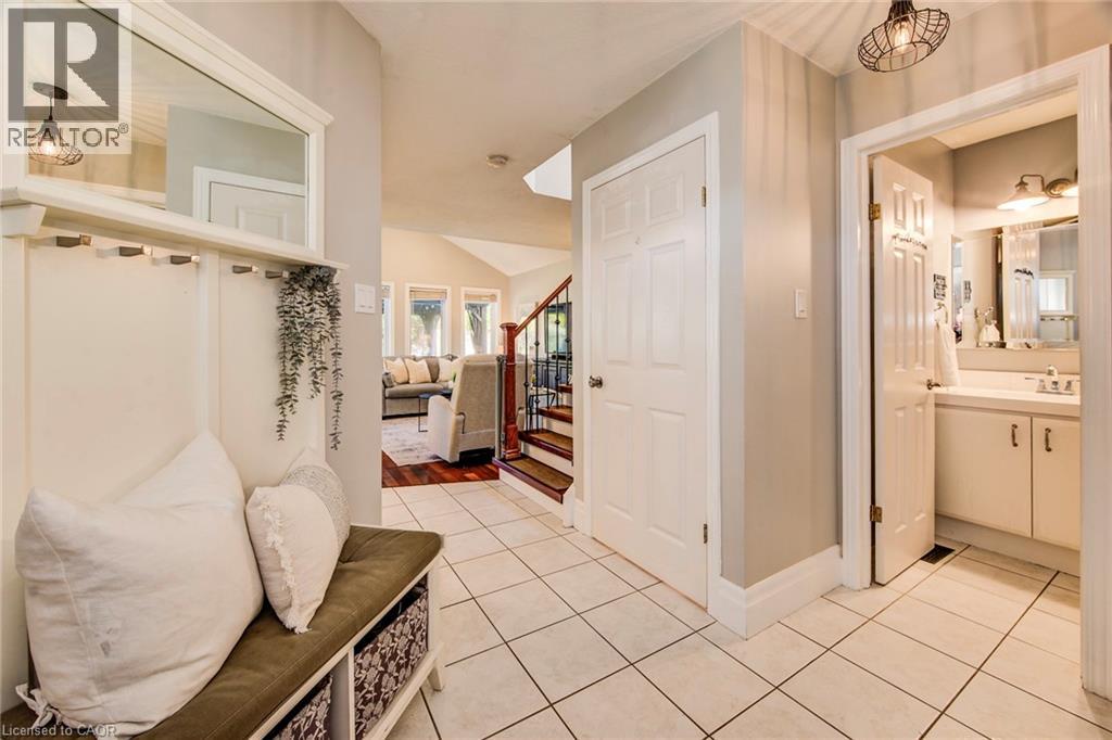 413 Hidden Creek Drive, Kitchener, Ontario  N2N 3N2 - Photo 5 - 40777587