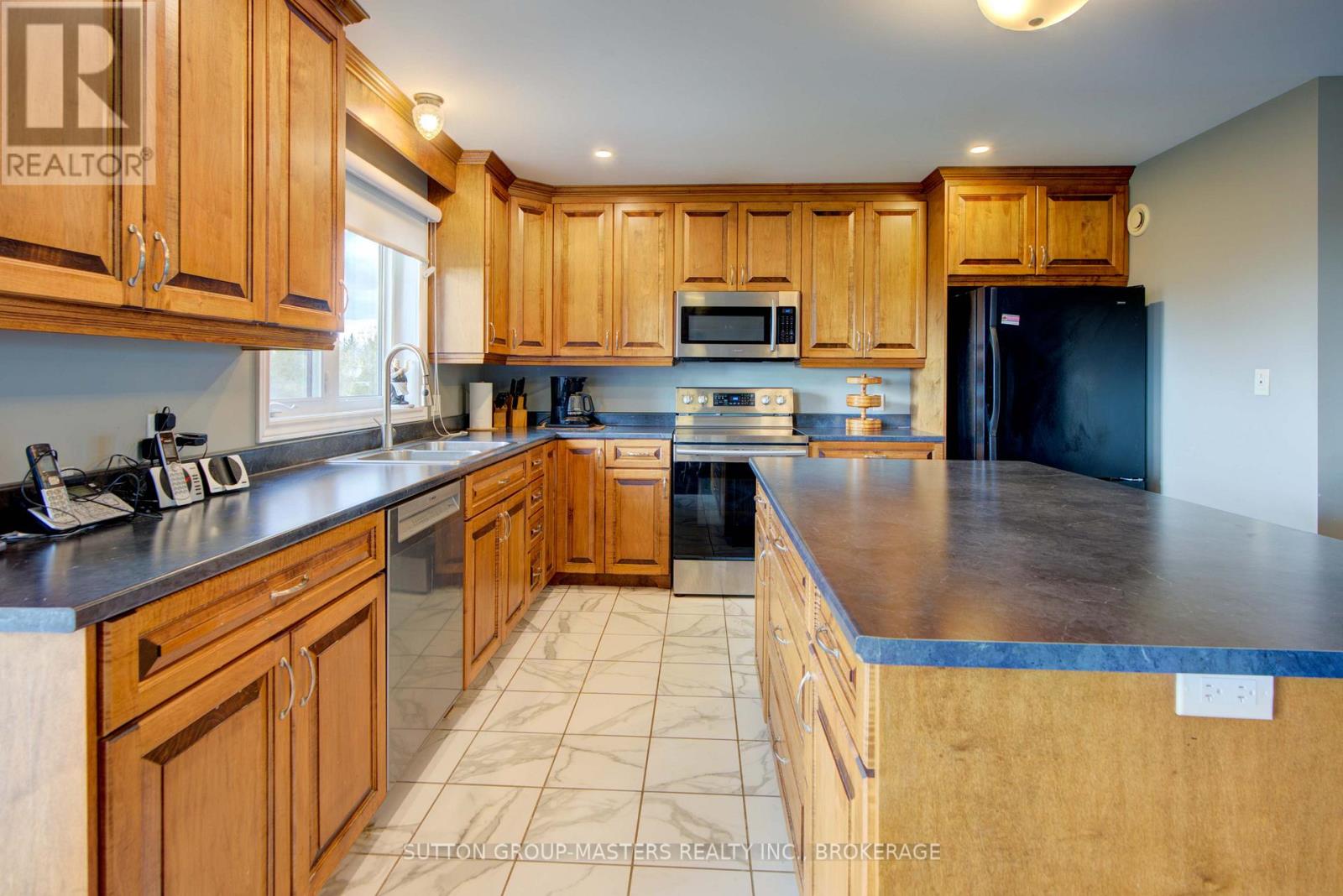 4759 Florida Road, Loyalist, Ontario  K0H 2H0 - Photo 11 - X12455881