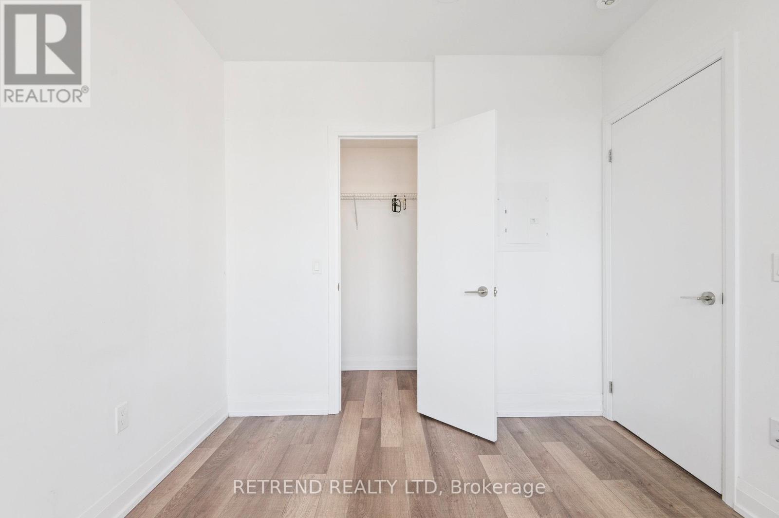 908 - 77 Mutual Street, Toronto, Ontario  M5B 2A9 - Photo 17 - C12455846