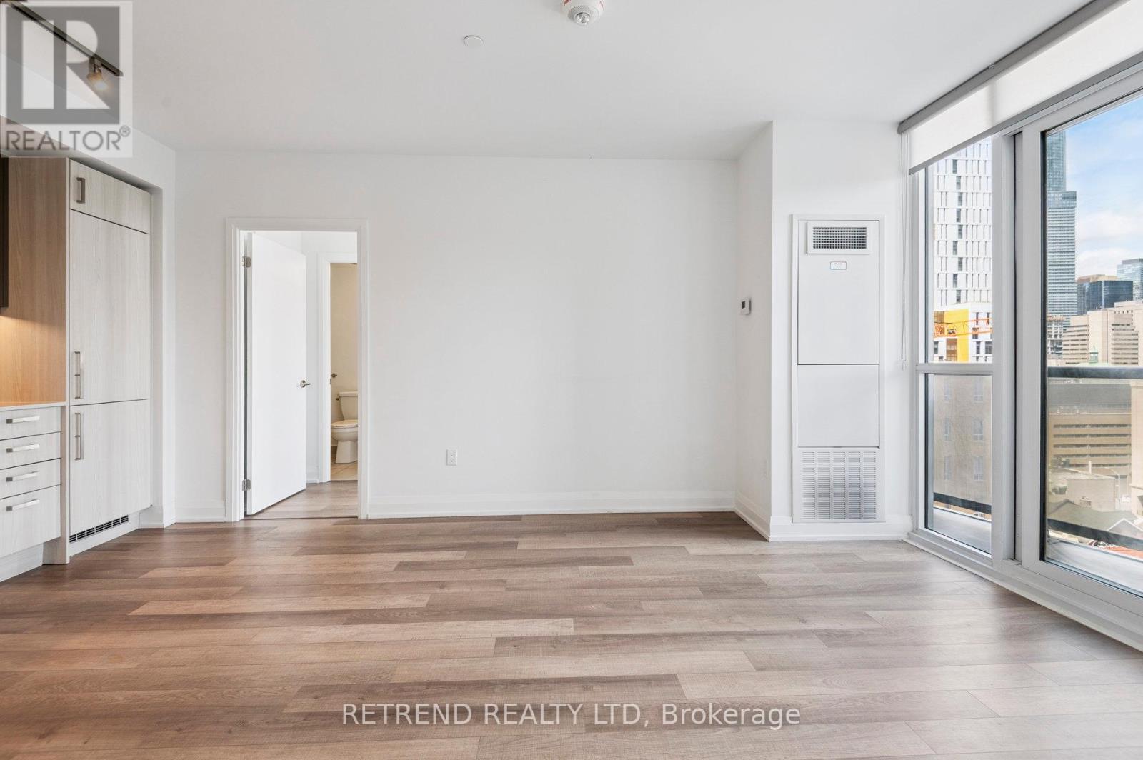 908 - 77 Mutual Street, Toronto, Ontario  M5B 2A9 - Photo 18 - C12455846