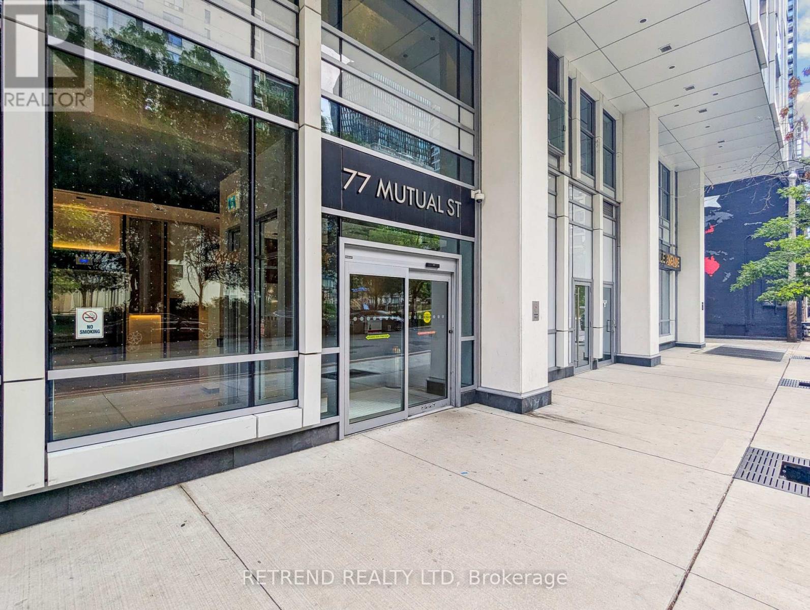 908 - 77 Mutual Street, Toronto, Ontario  M5B 2A9 - Photo 2 - C12455846