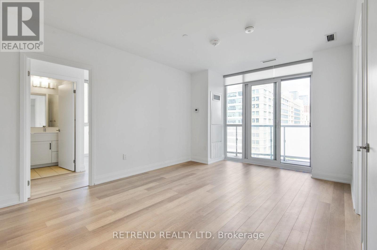 908 - 77 Mutual Street, Toronto, Ontario  M5B 2A9 - Photo 7 - C12455846