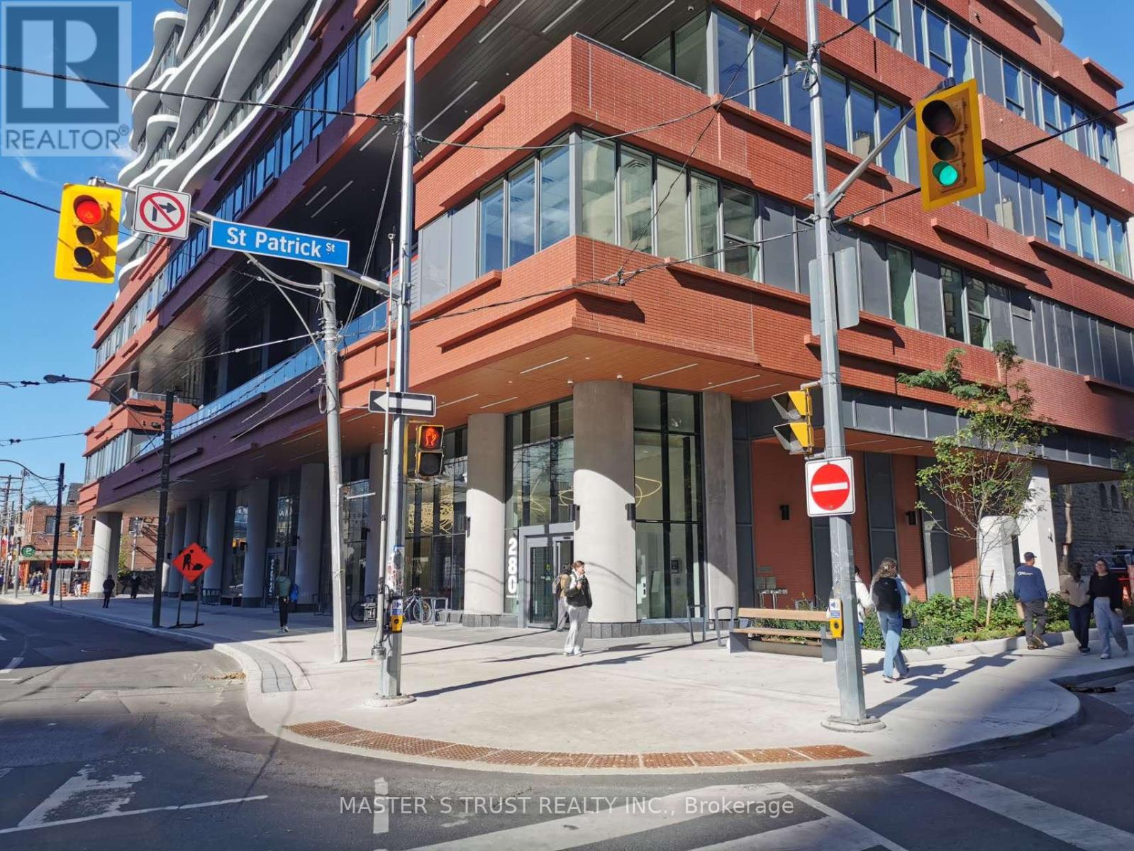 803 - 280 Dundas Street W, Toronto, Ontario  M5T 0E3 - Photo 2 - C12455879