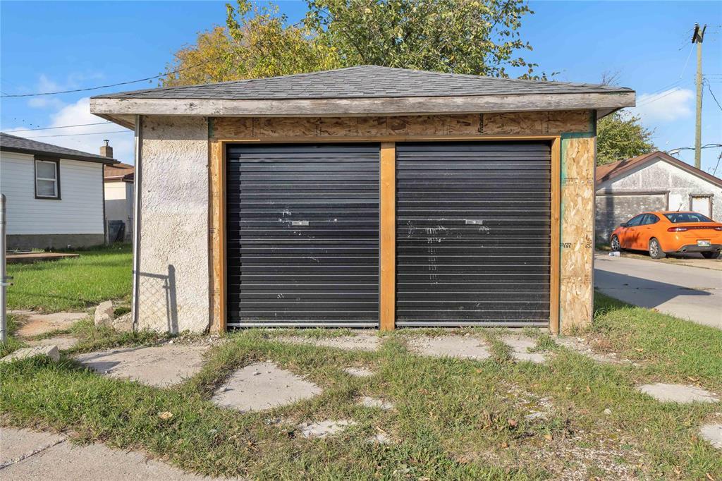 1739 King Edward Street, Winnipeg, Manitoba  R2R 0M3 - Photo 14 - 202522512