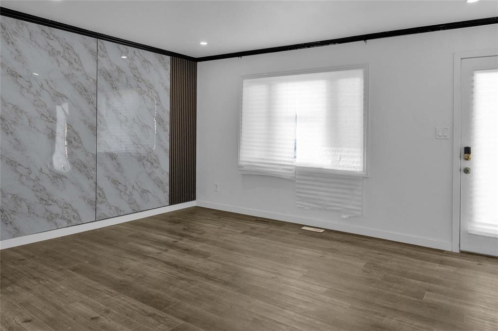 1739 King Edward Street, Winnipeg, Manitoba  R2R 0M3 - Photo 4 - 202522512