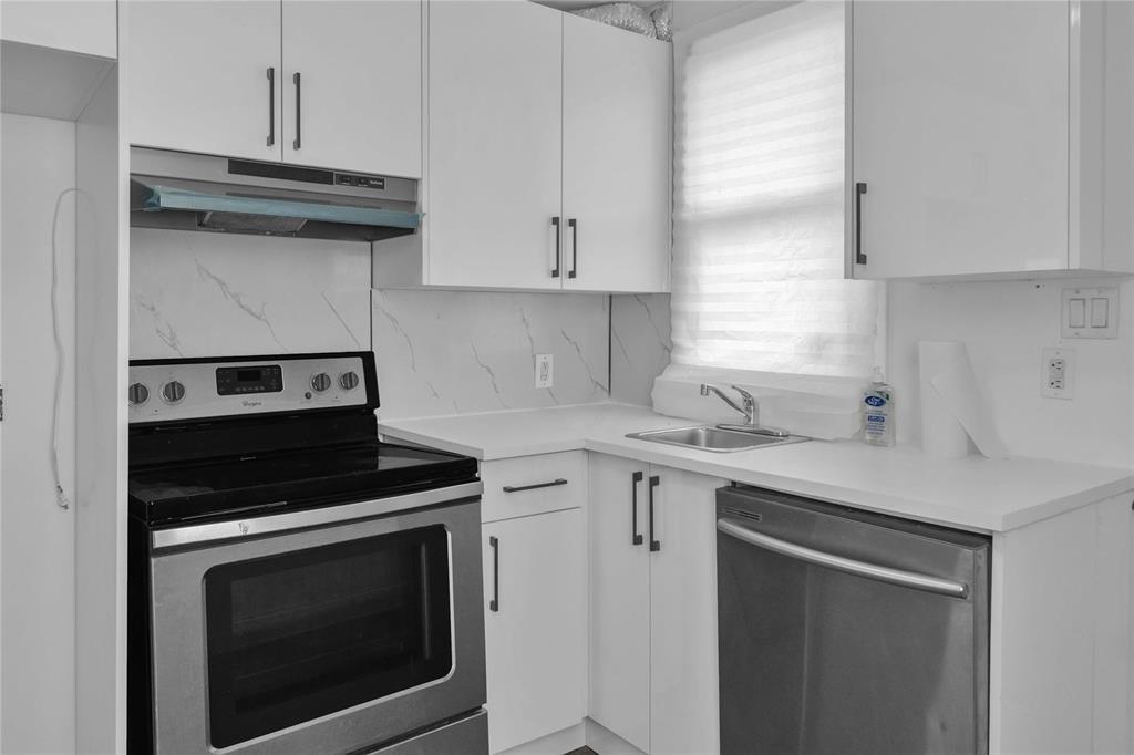 1739 King Edward Street, Winnipeg, Manitoba  R2R 0M3 - Photo 5 - 202522512