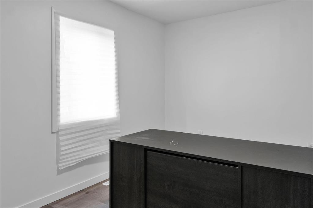 1739 King Edward Street, Winnipeg, Manitoba  R2R 0M3 - Photo 8 - 202522512