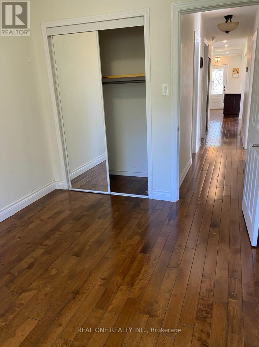 1242 Pharmacy Avenue, Toronto, Ontario  M1R 2H9 - Photo 10 - E12455844