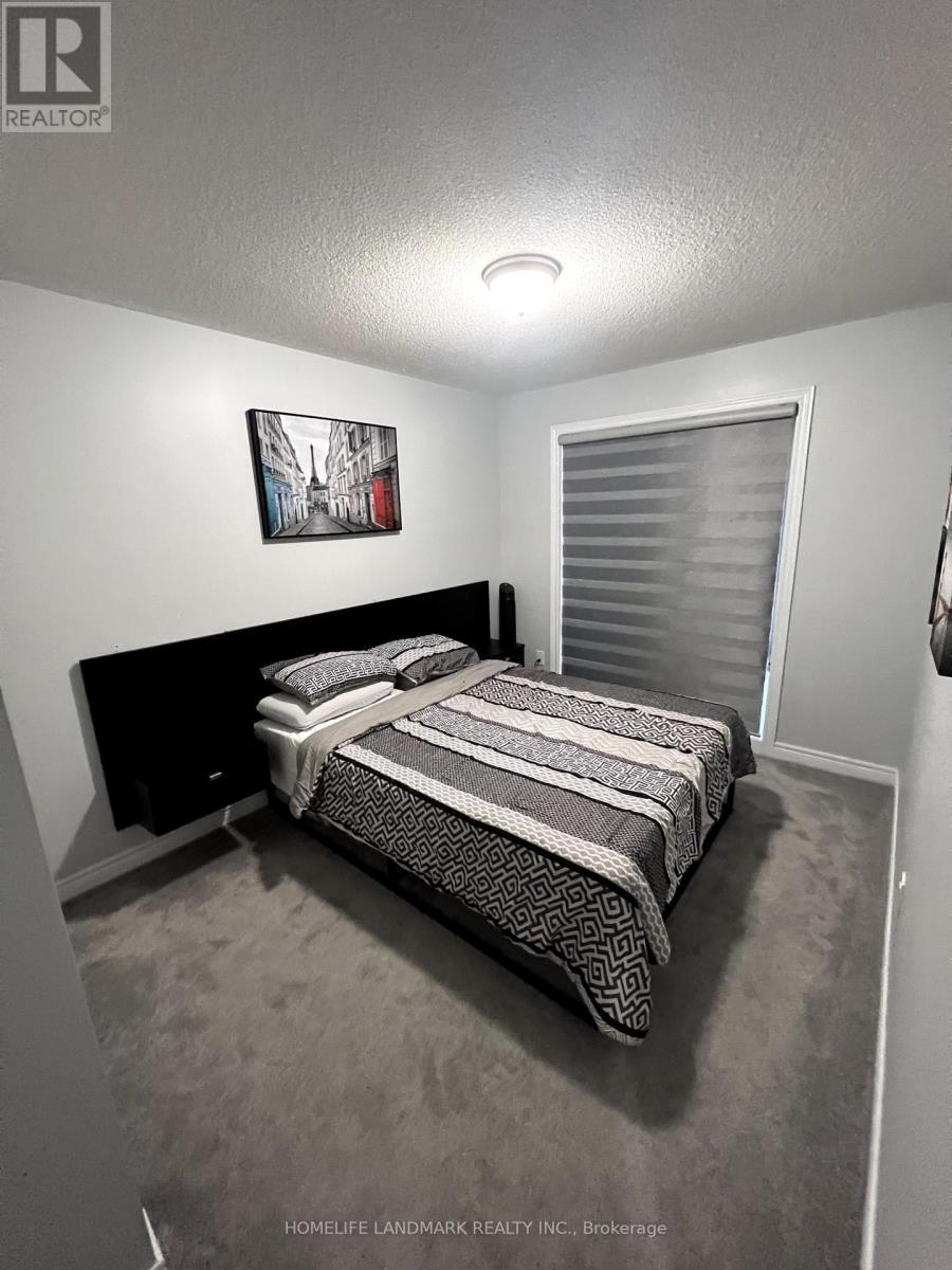 1158 Drawstring Lane, Pickering, Ontario  L1X 0G7 - Photo 9 - E12455857