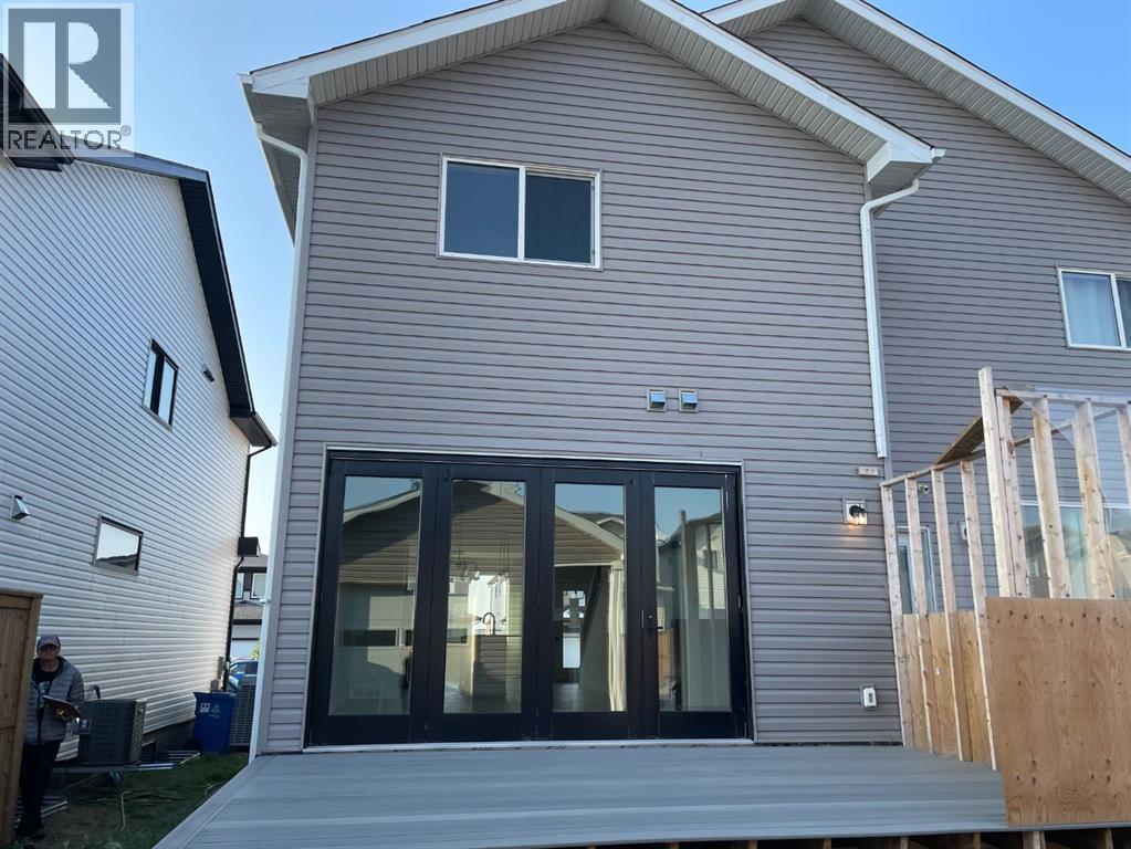 999 Miners Boulevard W, Lethbridge, Alberta  T1J 5T8 - Photo 2 - A2258355
