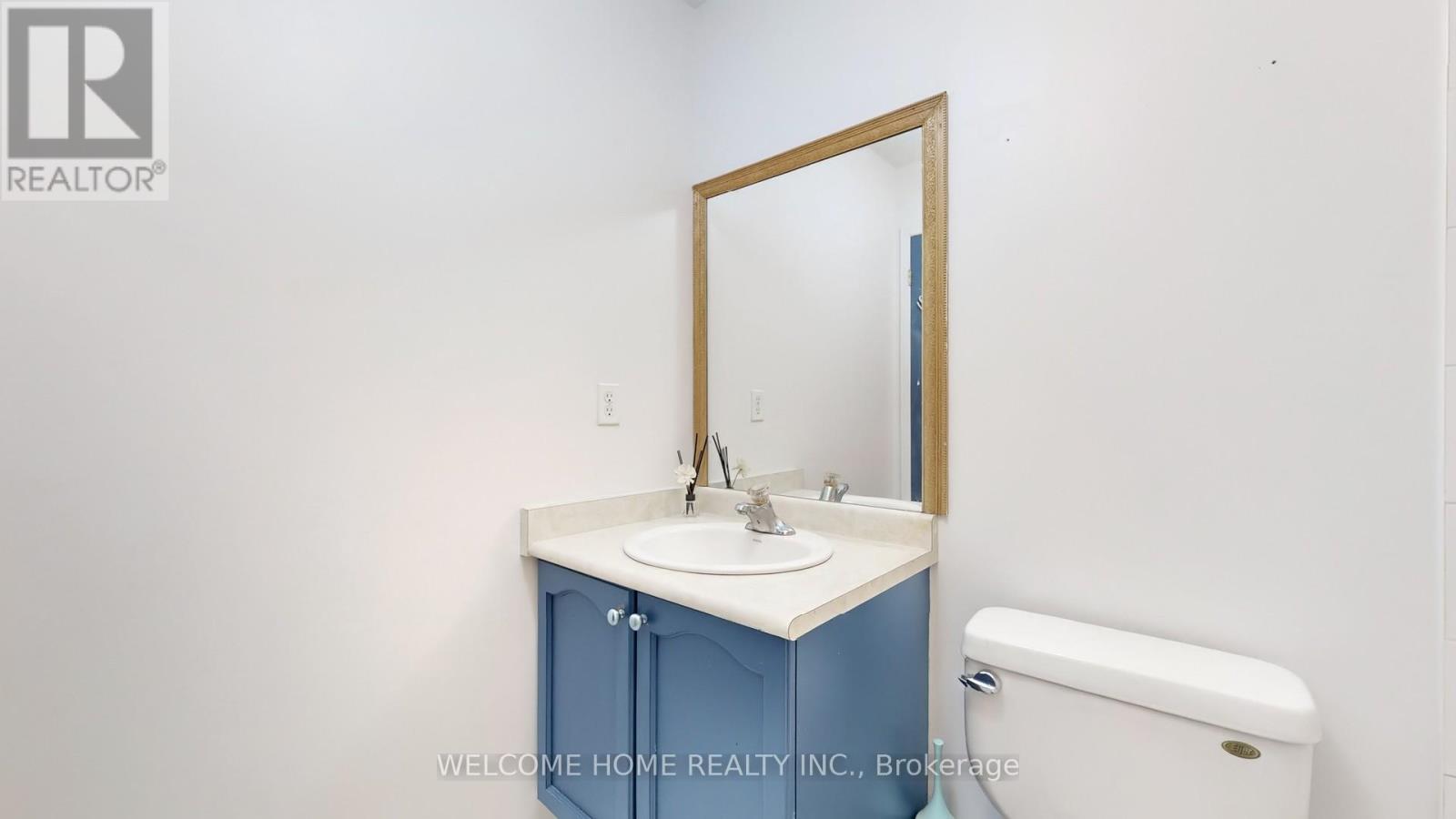 33 Fred Young Drive, Toronto, Ontario  M3L 0A1 - Photo 20 - W12455866