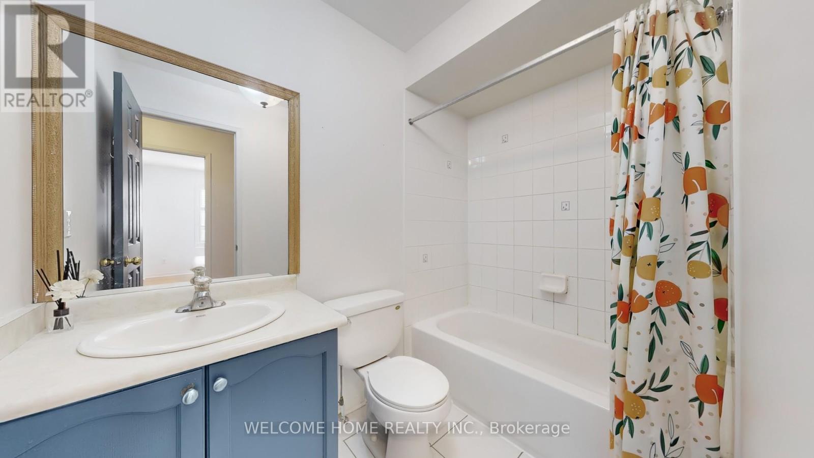 33 Fred Young Drive, Toronto, Ontario  M3L 0A1 - Photo 24 - W12455866