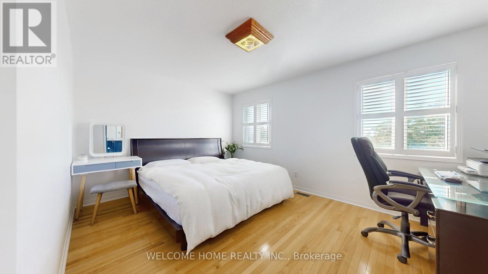 33 Fred Young Drive, Toronto, Ontario  M3L 0A1 - Photo 31 - W12455866