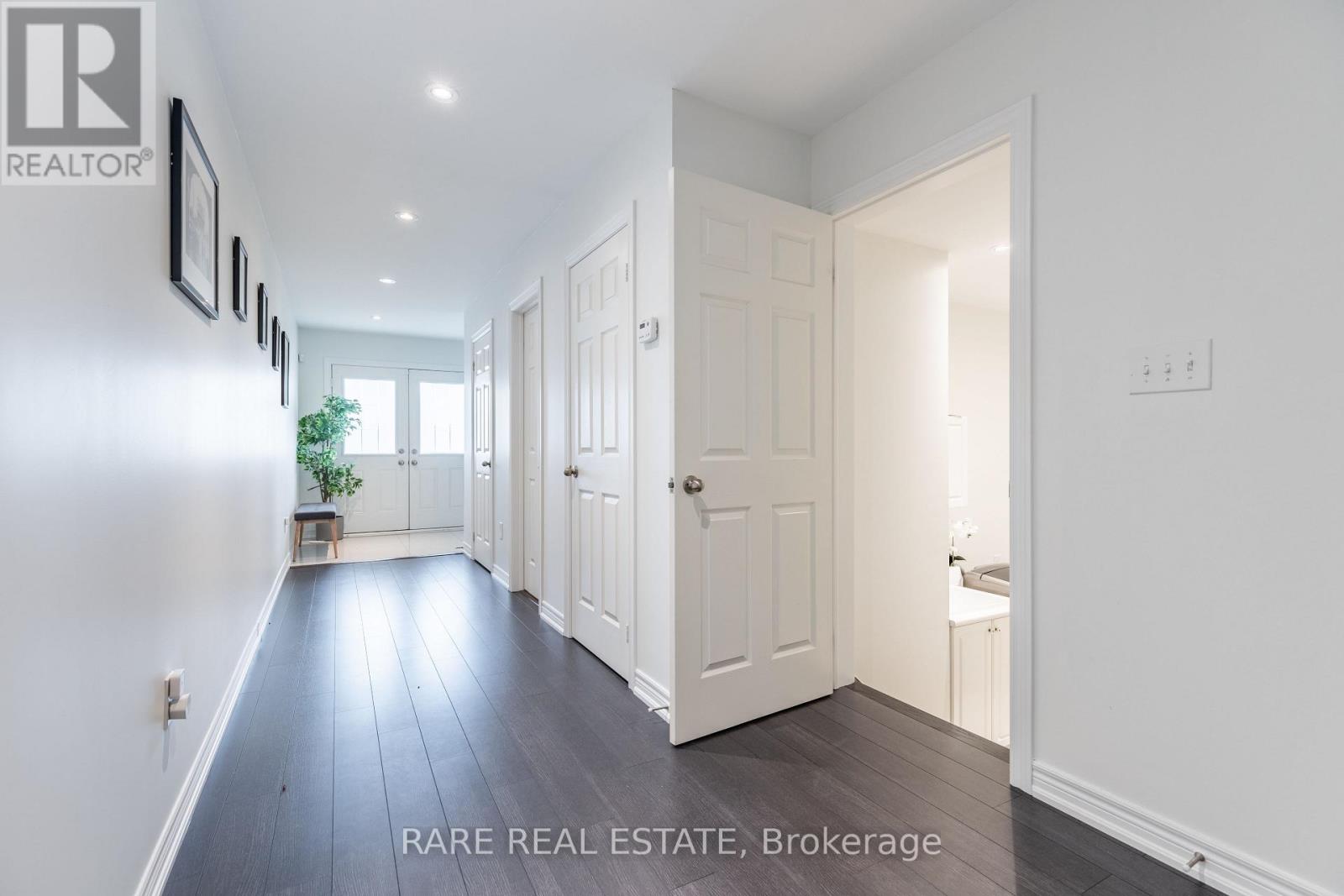 483 Terrace Way, Oakville, Ontario  L6M 1N5 - Photo 22 - W12455869