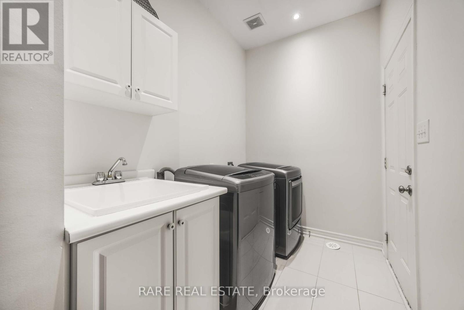 483 Terrace Way, Oakville, Ontario  L6M 1N5 - Photo 31 - W12455869