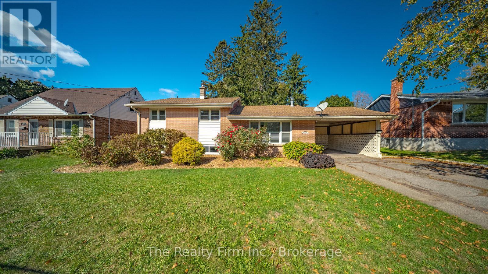 535 DEVONSHIRE AVENUE, Woodstock, Ontario