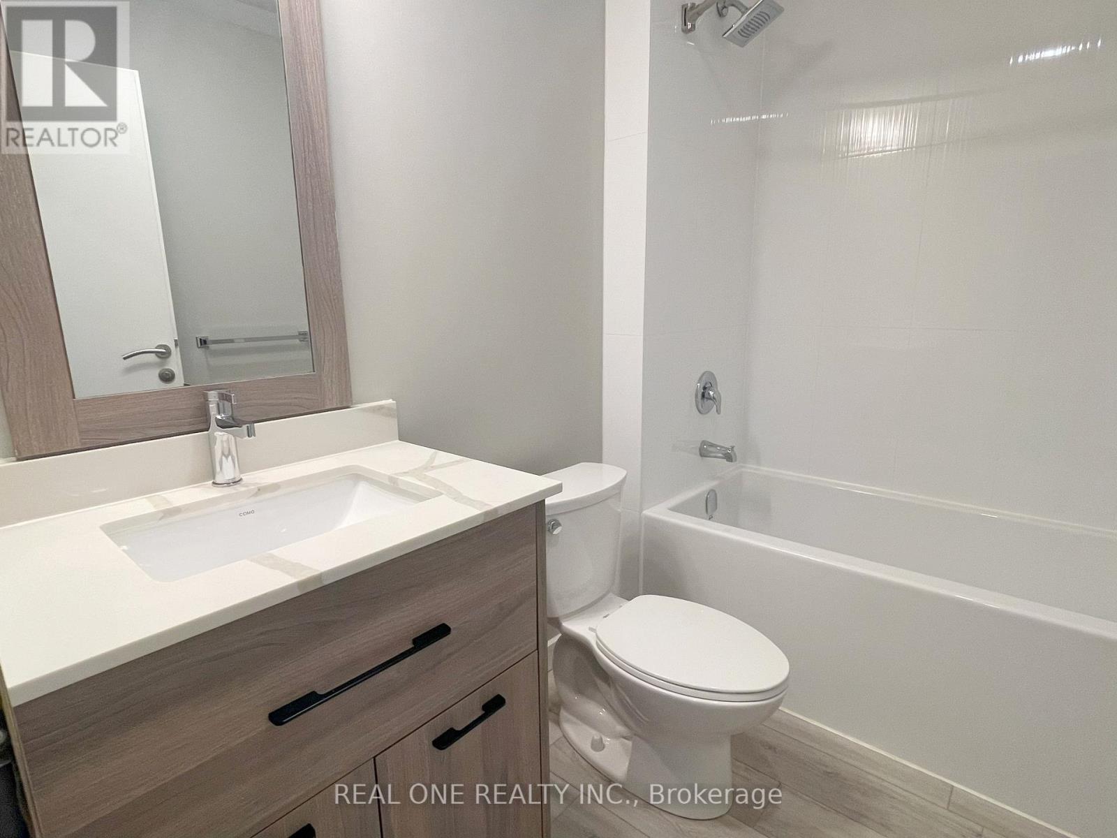 1704 - 20 George Street, Hamilton, Ontario  L8P 0C4 - Photo 16 - X12455845
