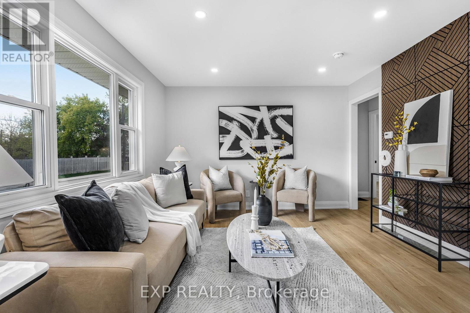 237 Adair Avenue N, Hamilton, Ontario  L8H 6B3 - Photo 6 - X12455853