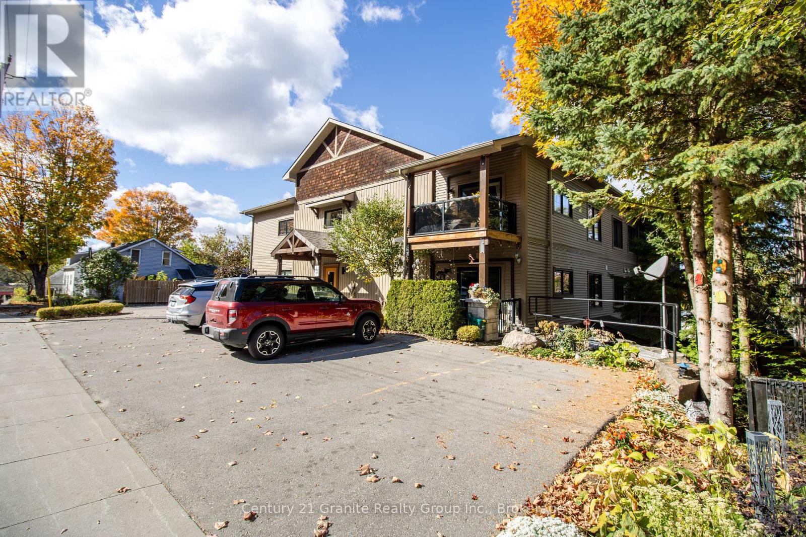 101 - 9 Newcastle Street, Minden Hills (Minden), Ontario  K0M 2K0 - Photo 27 - X12455882