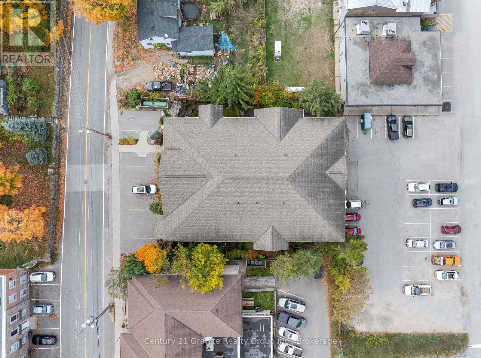 101 - 9 Newcastle Street, Minden Hills (Minden), Ontario  K0M 2K0 - Photo 30 - X12455882