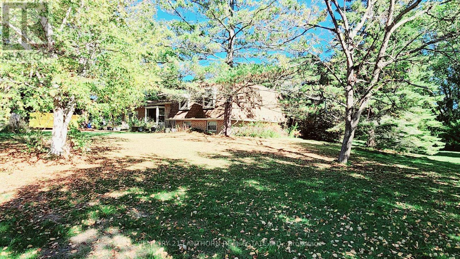 205 Elmwood Boulevard, Greater Napanee (Greater Napanee), Ontario  K0H 1G0 - Photo 2 - X12455884