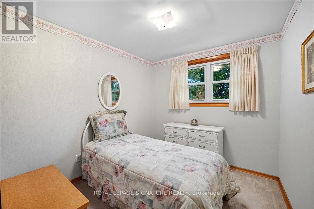 268 Cameron Street, Goderich, Ontario  N7A 3L3 - Photo 33 - X12455150