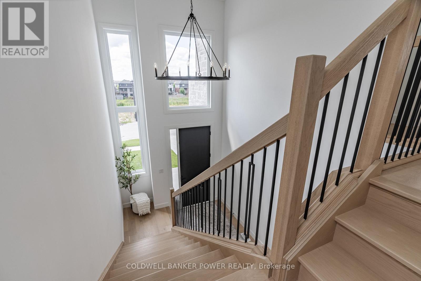 2692 Heardcreek Trail, London North, Ontario  N6G 0W1 - Photo 18 - X12454742