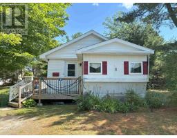 8 Paddock Lane, Falmouth, Ca