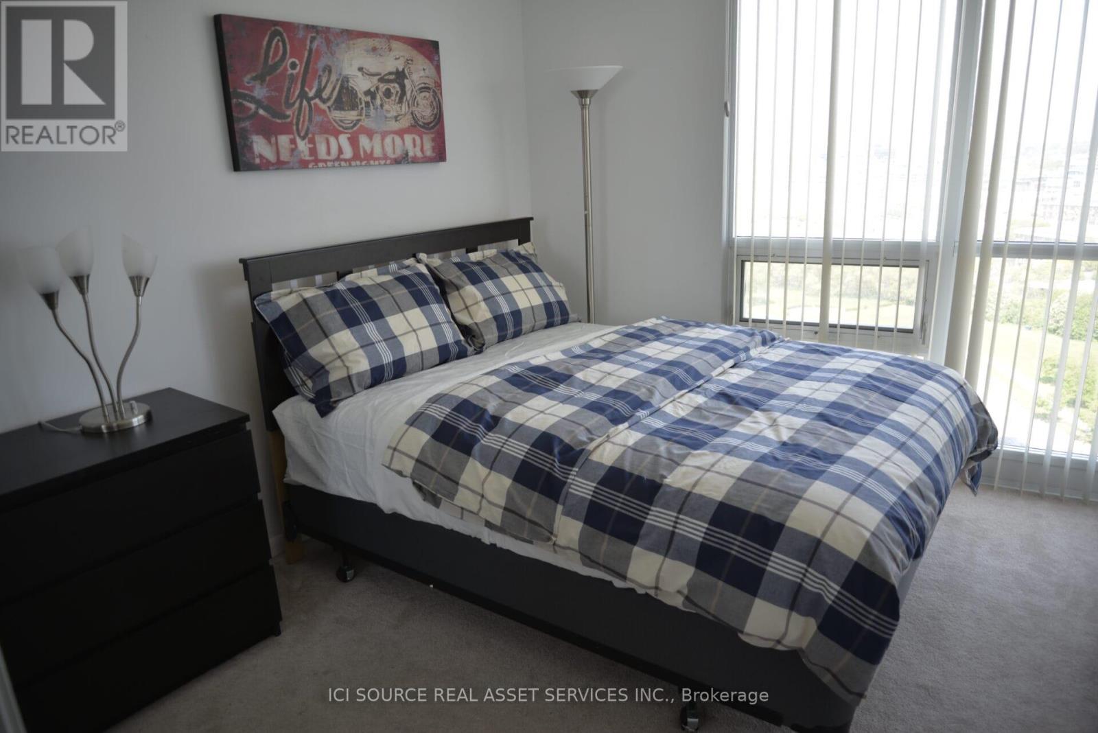 2105 - 231 Fort York Boulevard, Toronto, Ontario  M5V 1B2 - Photo 6 - C12455886