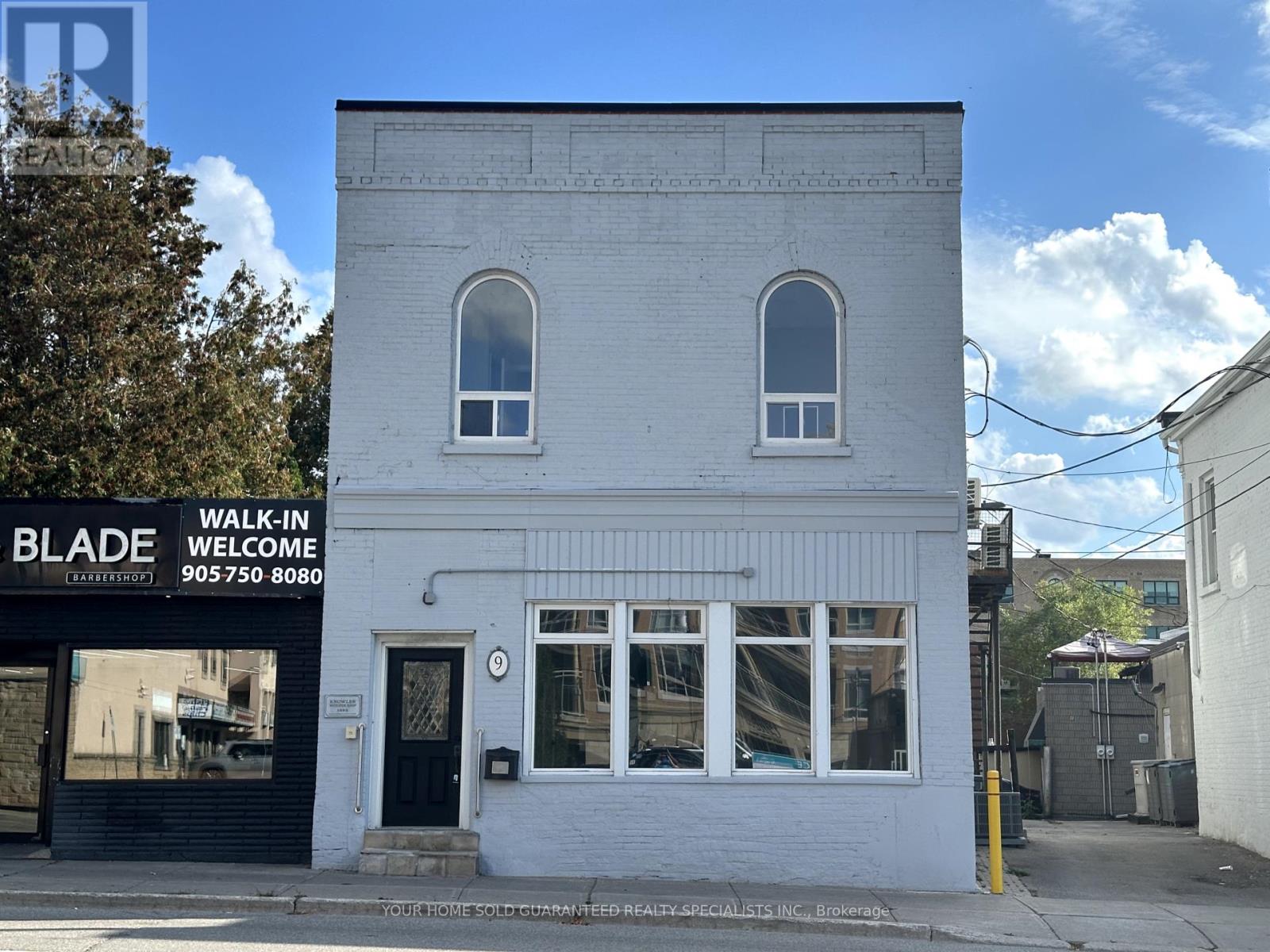 A - 9 Wellington Street E, Aurora (Aurora Village), Ontario  L4G 1H4 - Photo 2 - N12455900