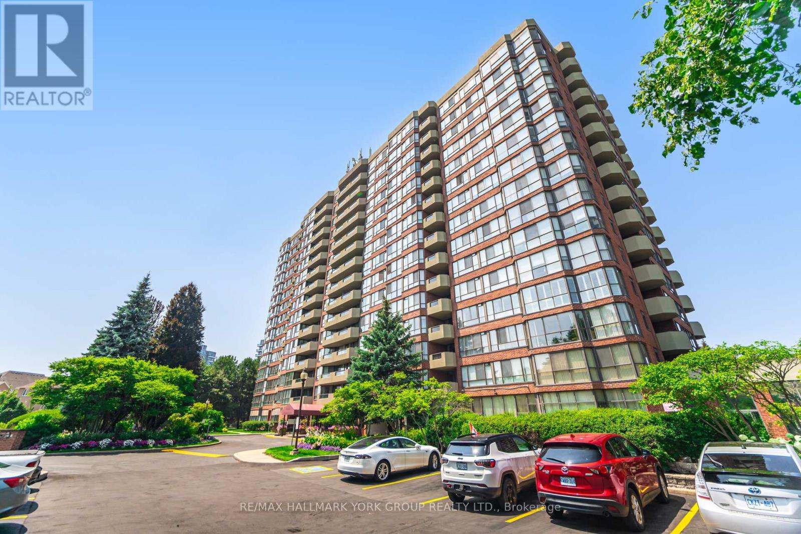 1413 - 100 OBSERVATORY LANE, Richmond Hill, Ontario