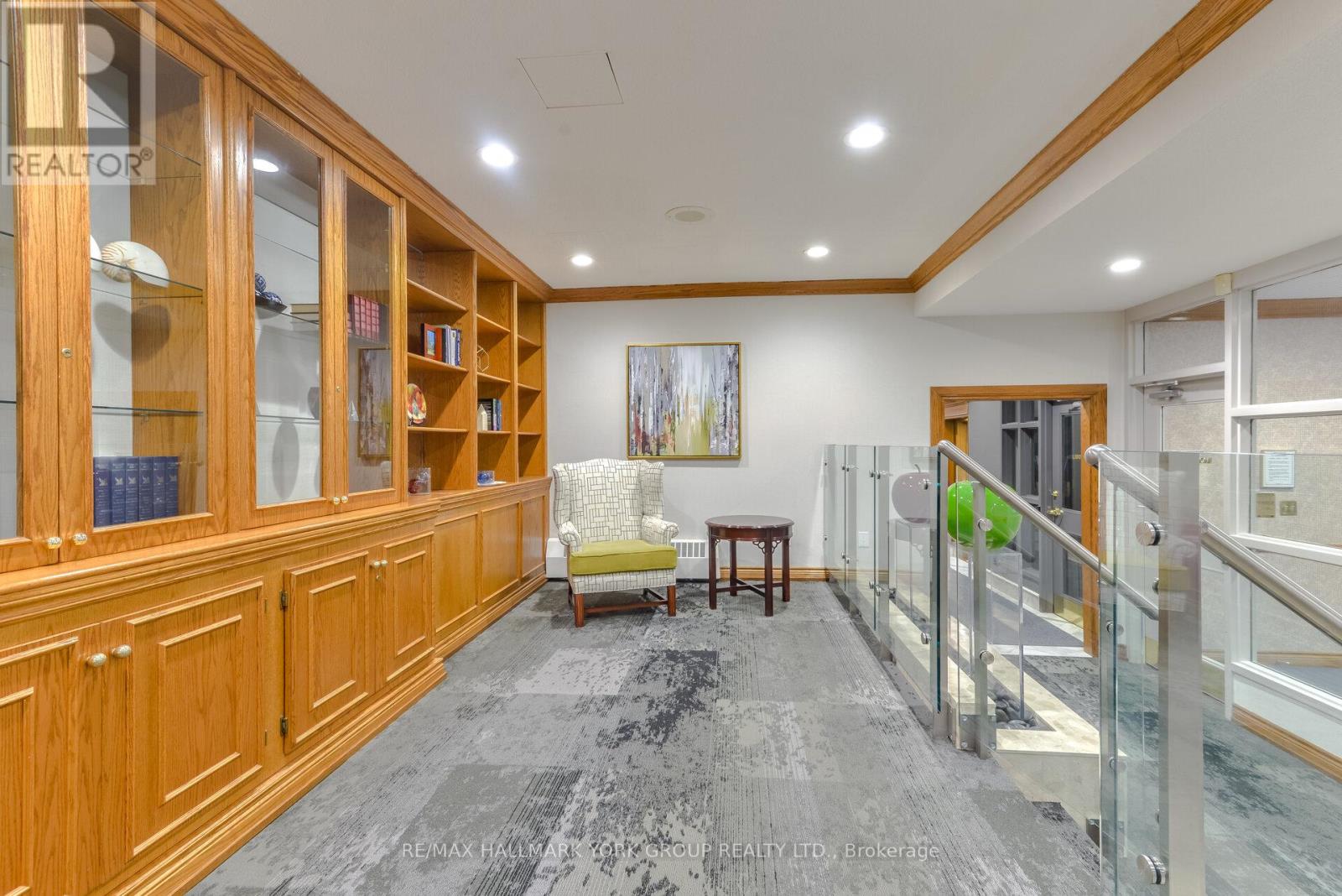 1413 - 100 Observatory Lane, Richmond Hill, Ontario  L4C 1T4 - Photo 8 - N12455901
