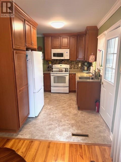 25 Fraser Road, Gander, Newfoundland & Labrador  A1V 1K8 - Photo 15 - 1290106