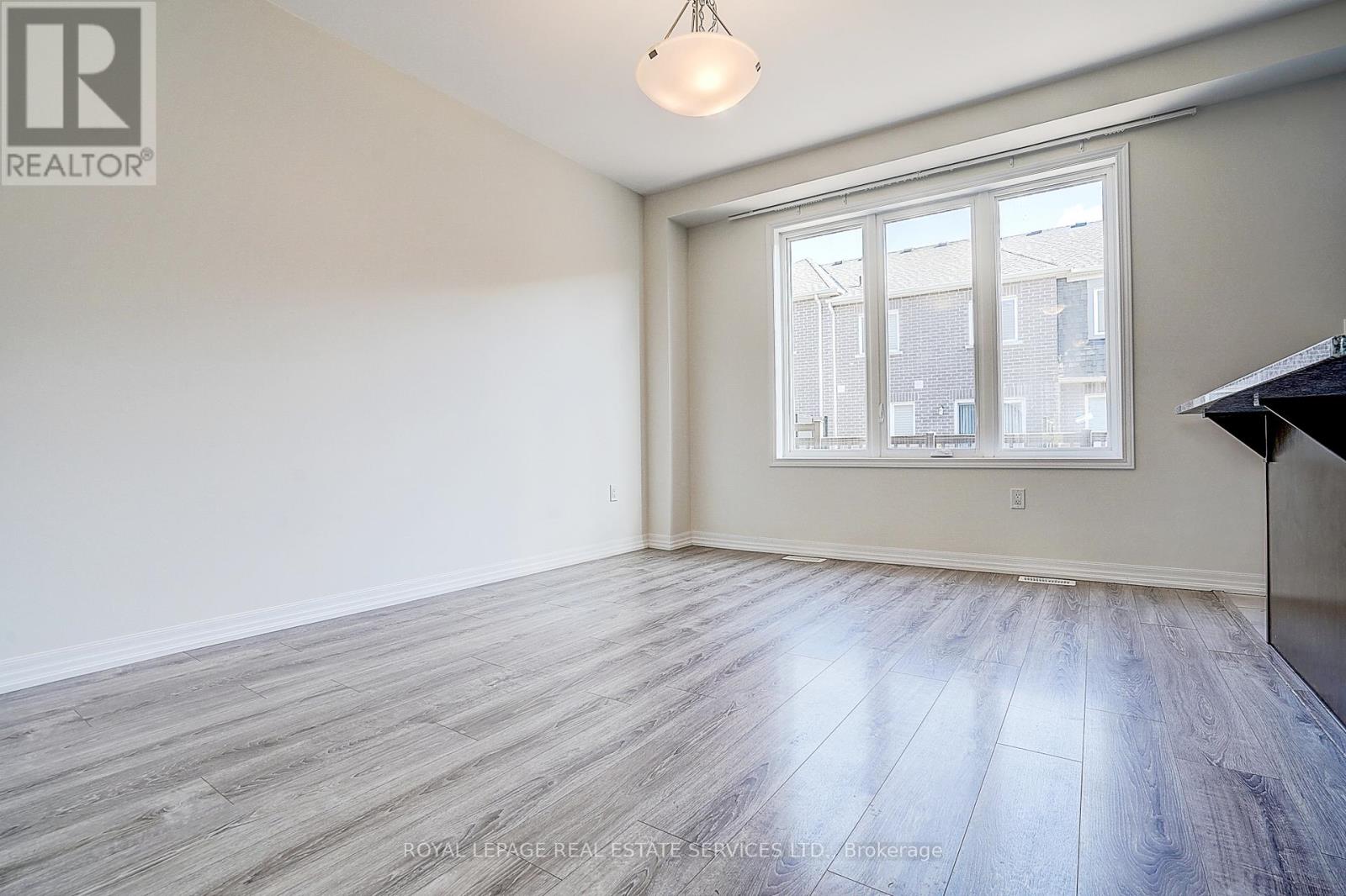 3353 Carding Mill Trail, Oakville, Ontario  L6M 1R7 - Photo 15 - W12455893