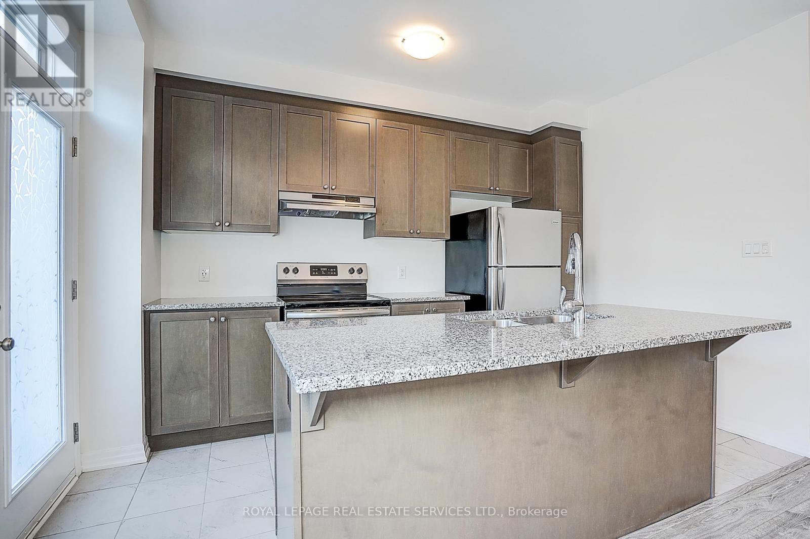 3353 Carding Mill Trail, Oakville, Ontario  L6M 1R7 - Photo 22 - W12455893