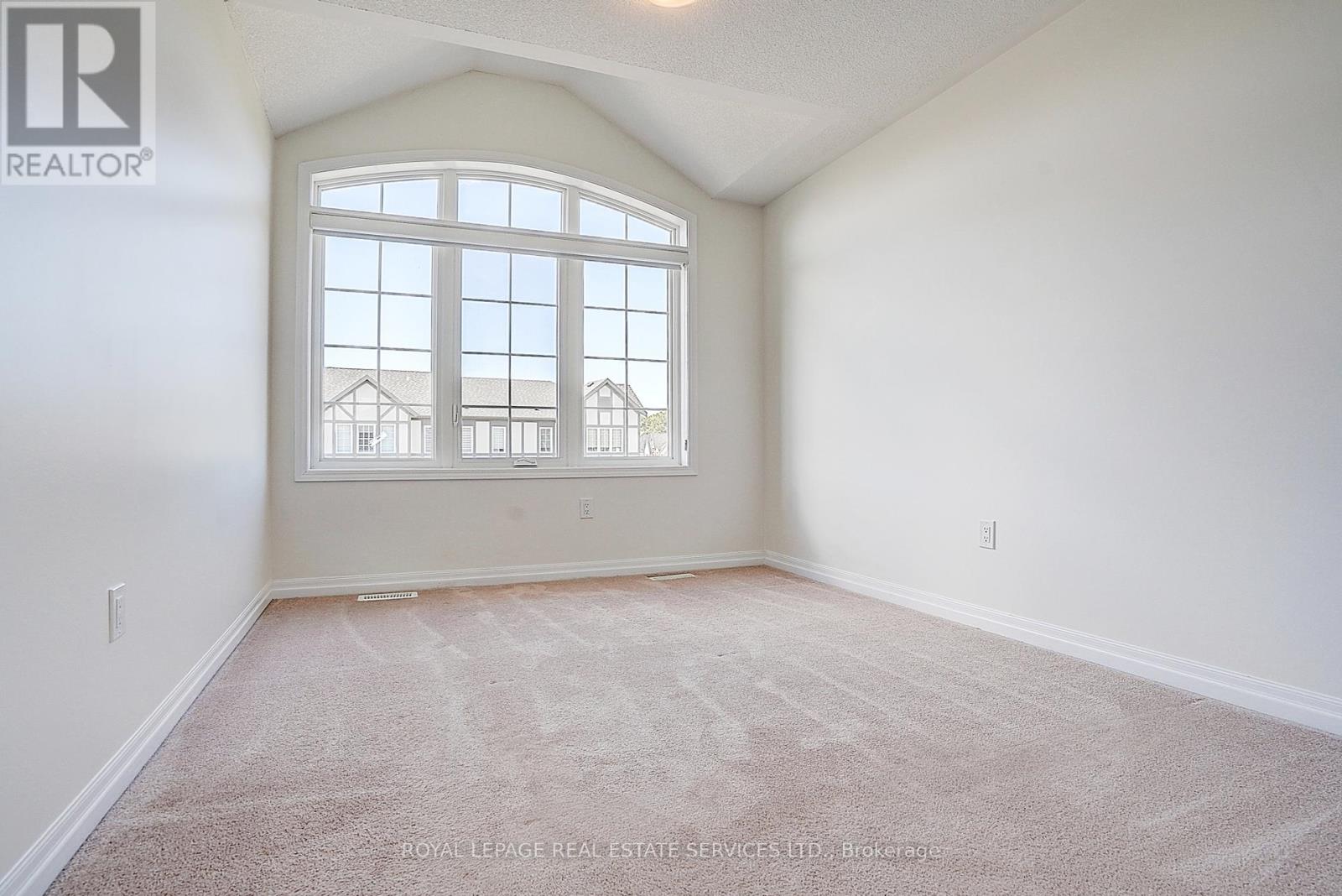 3353 Carding Mill Trail, Oakville, Ontario  L6M 1R7 - Photo 34 - W12455893