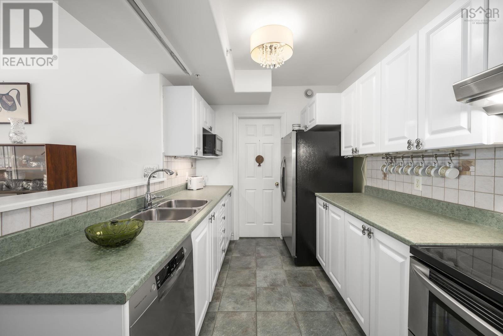 106 99 Waterfront Drive, Bedford, Nova Scotia  B4A 4K5 - Photo 11 - 202525559